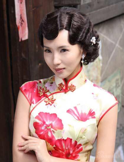 艳丽旗袍唐装/旗袍/礼服_艳丽迷人的商铺_天下商